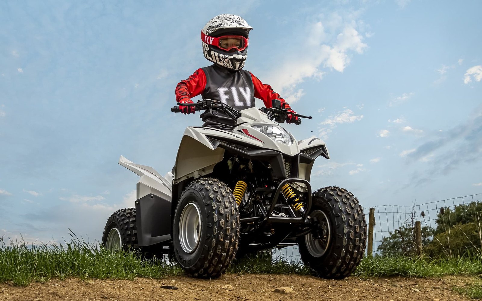 Kymco Maxxer 90 in het terrein